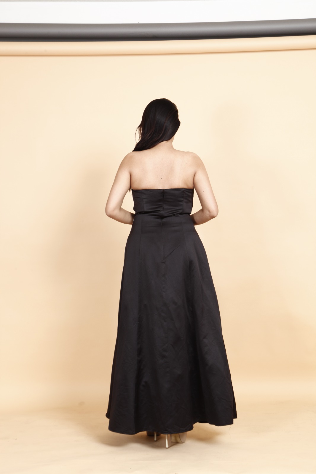 Elegant Black Strapless Evening Gown