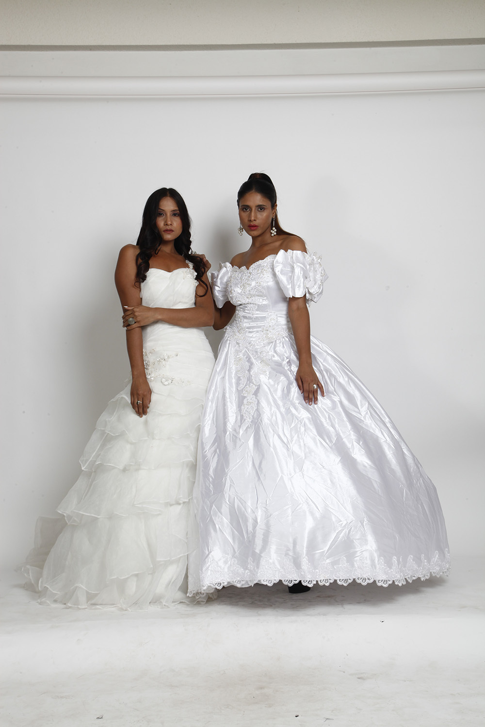 Elegant Off-Shoulder Puff Sleeve White Gown